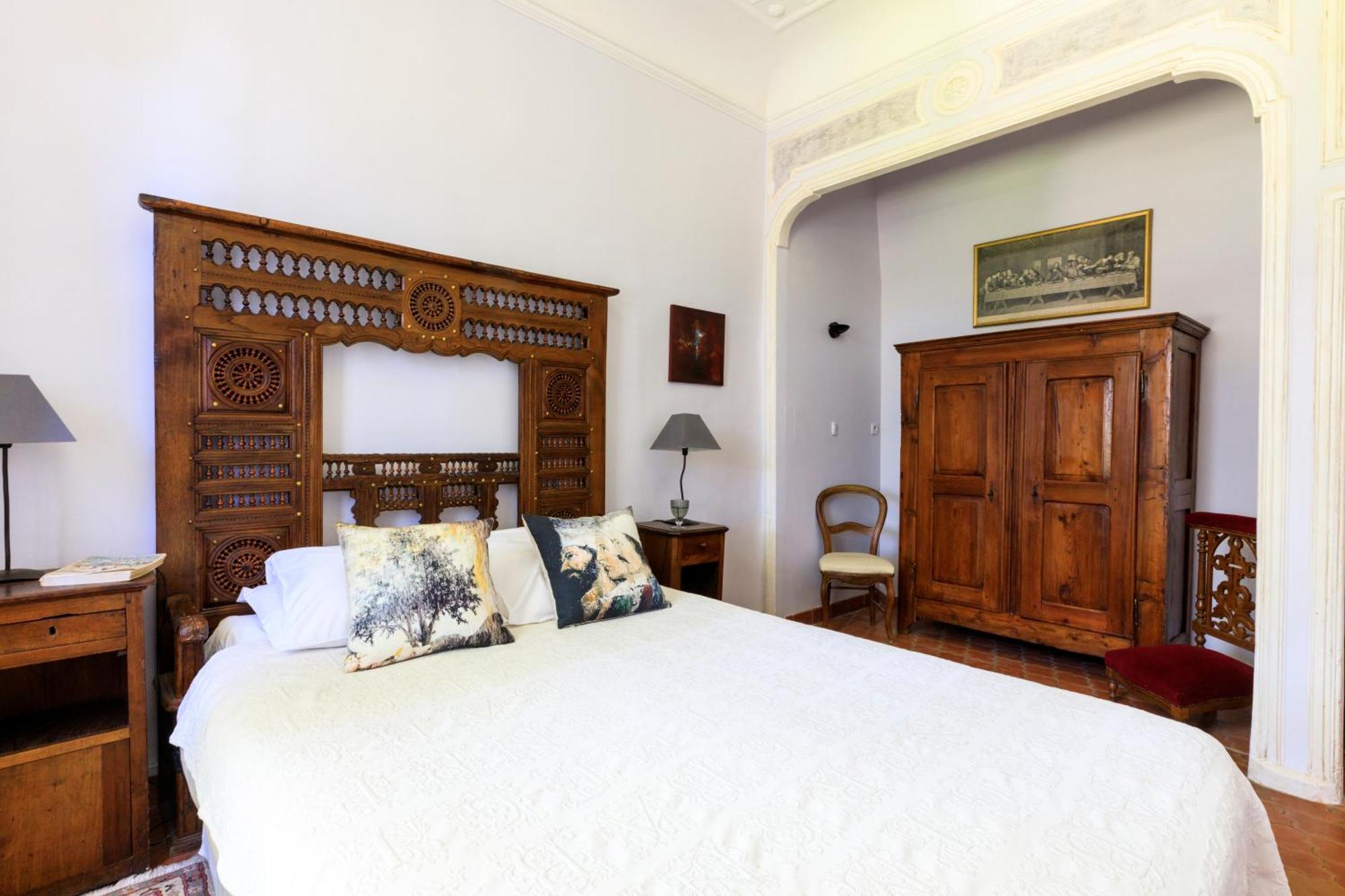 Domaine De Rhodes B&B Avinyon Oda fotoğraf