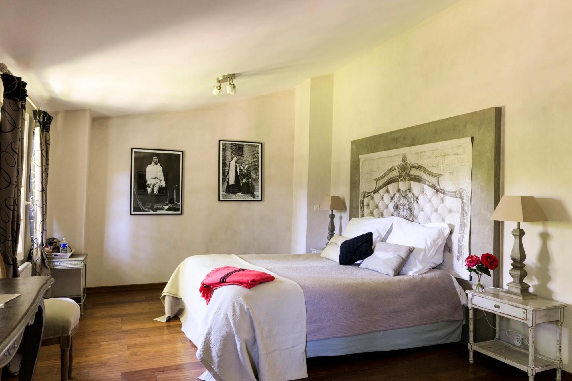 Domaine De Rhodes B&B Avinyon Oda fotoğraf