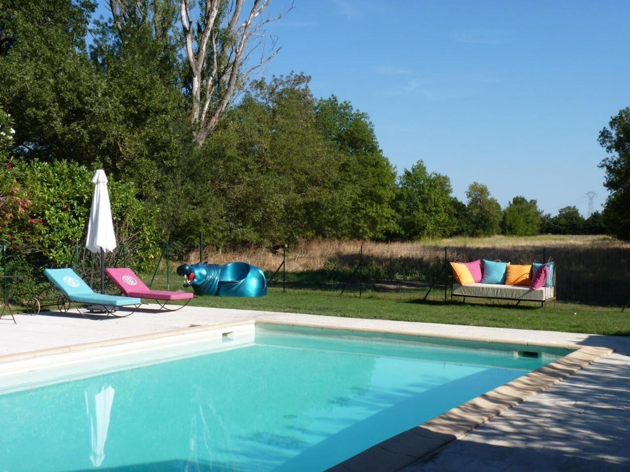 Domaine De Rhodes B&B Avinyon Dış mekan fotoğraf