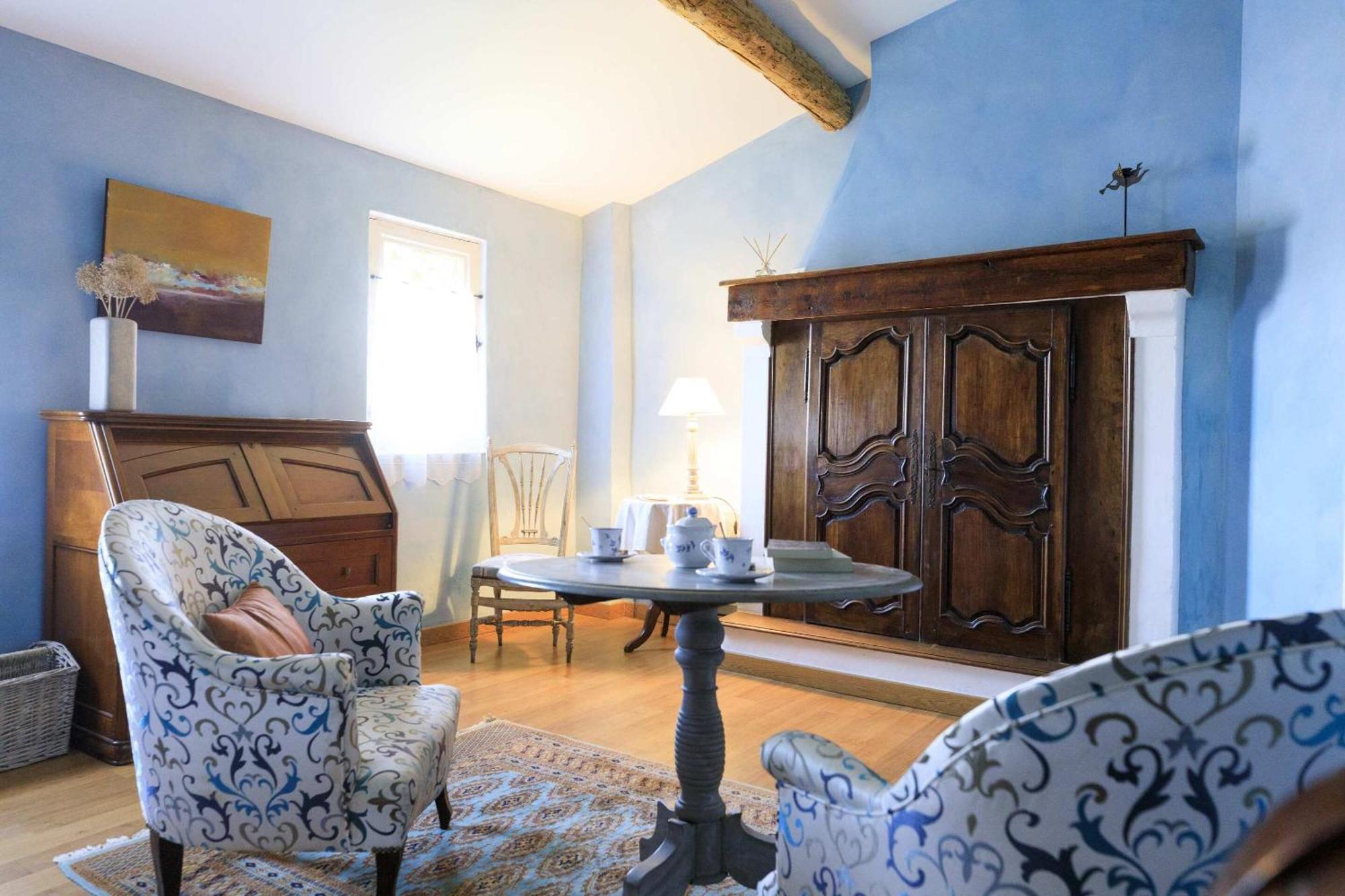 Domaine De Rhodes B&B Avinyon Oda fotoğraf