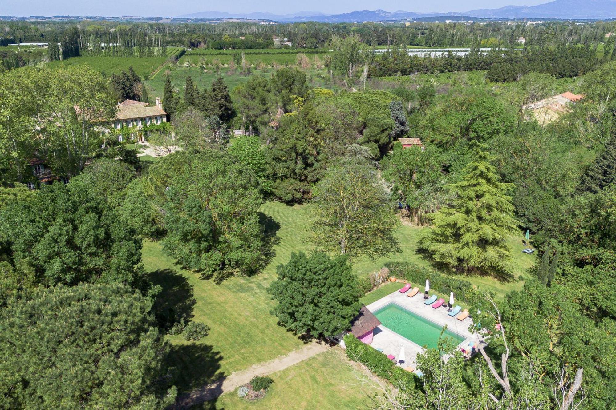 Domaine De Rhodes B&B Avinyon Dış mekan fotoğraf